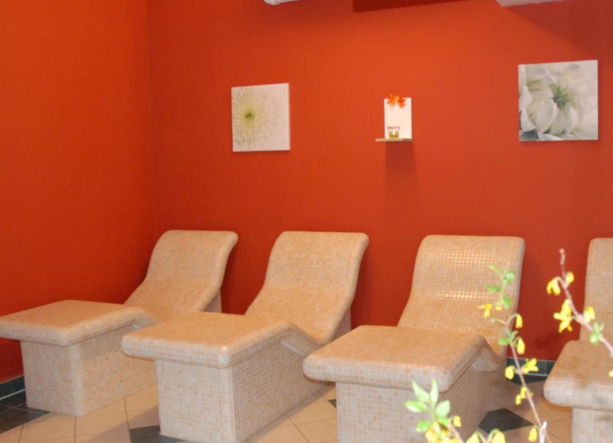 Sporthotel Neuruppin - Apartmenthaus Mit Ferienwohnungen 外观 照片
