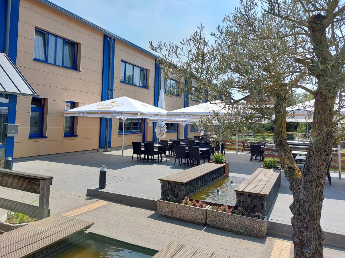 Sporthotel Neuruppin - Apartmenthaus Mit Ferienwohnungen 外观 照片