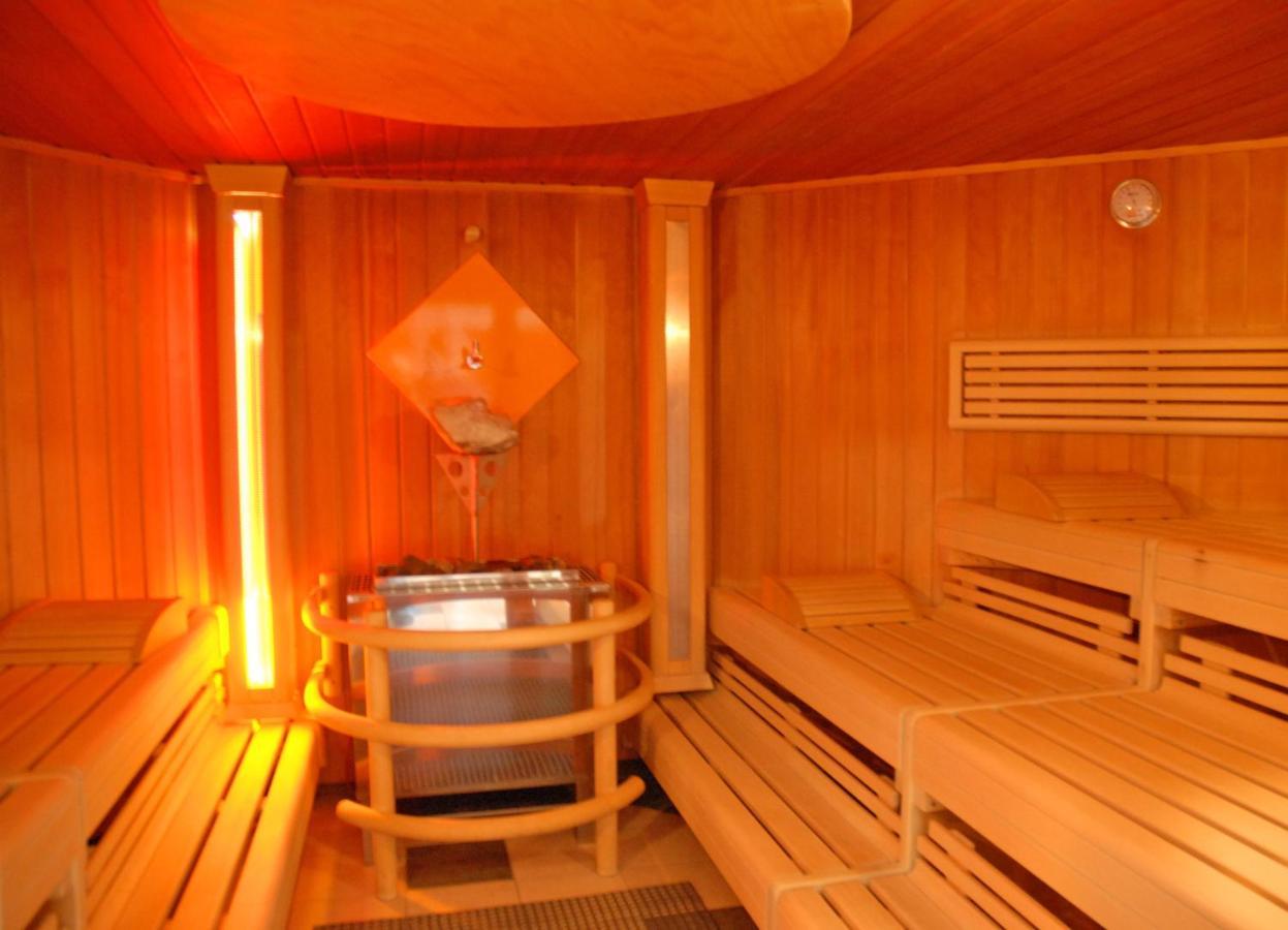 Sporthotel Neuruppin - Apartmenthaus Mit Ferienwohnungen 外观 照片